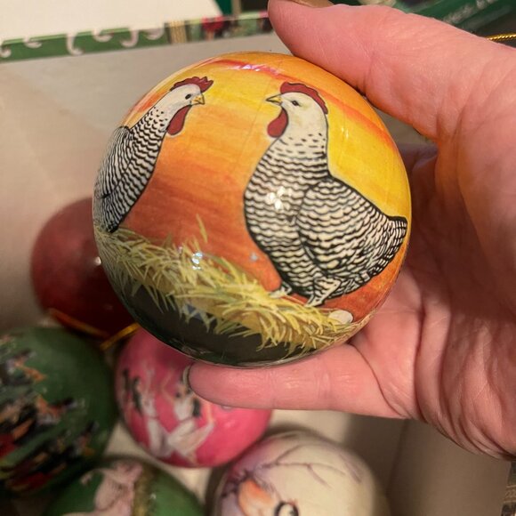 Vintage The Twelve Days of Christmas Decoupage Ornaments w/Box Excellent (127) - Picture 4 of 5